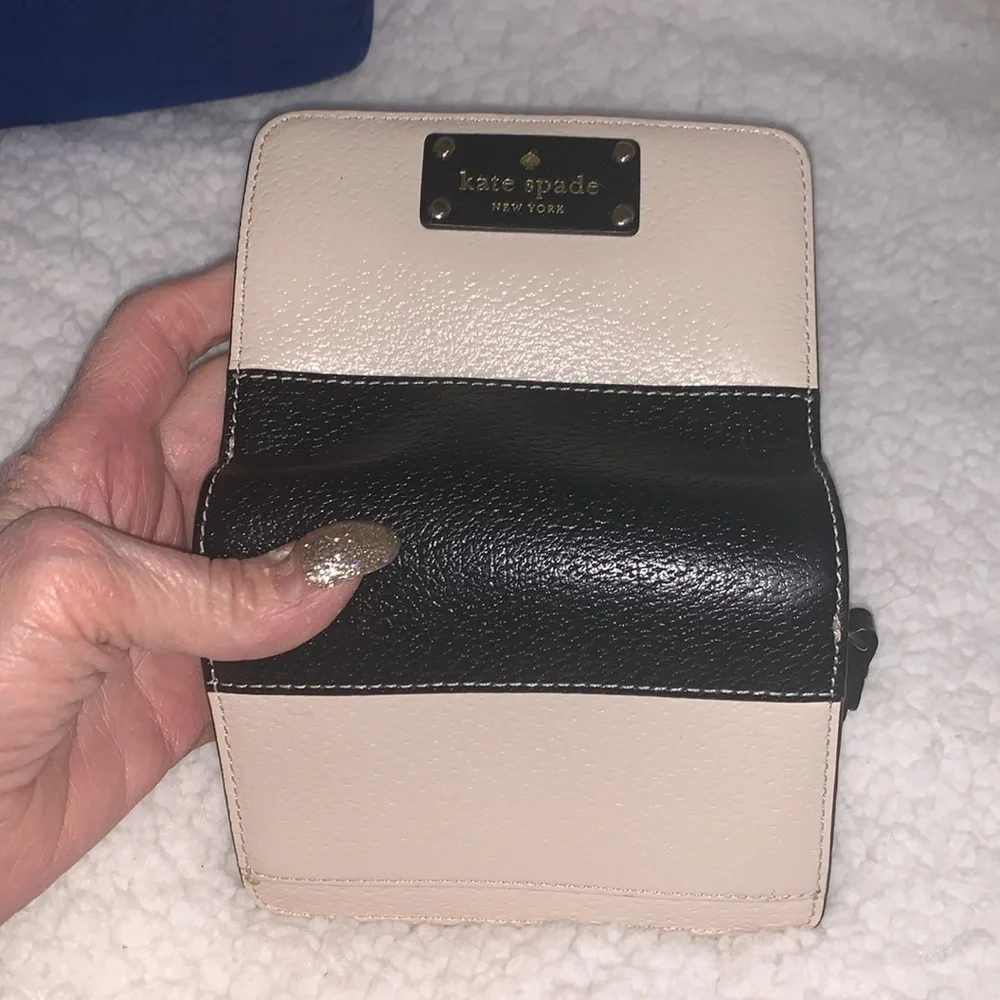 Kate Spade wallet new without tags